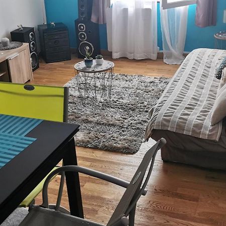 Appartement Au Coeur De Cours La Ville Kültér fotó